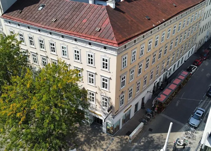 Apartahotel Urban Serviced 4*