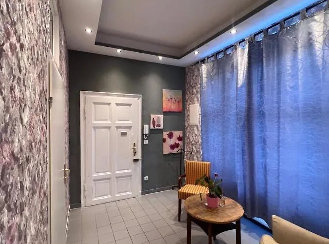 Urban Serviced 4*
